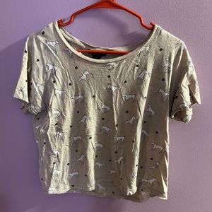 Forever 21 women’s puppy pattern crop top